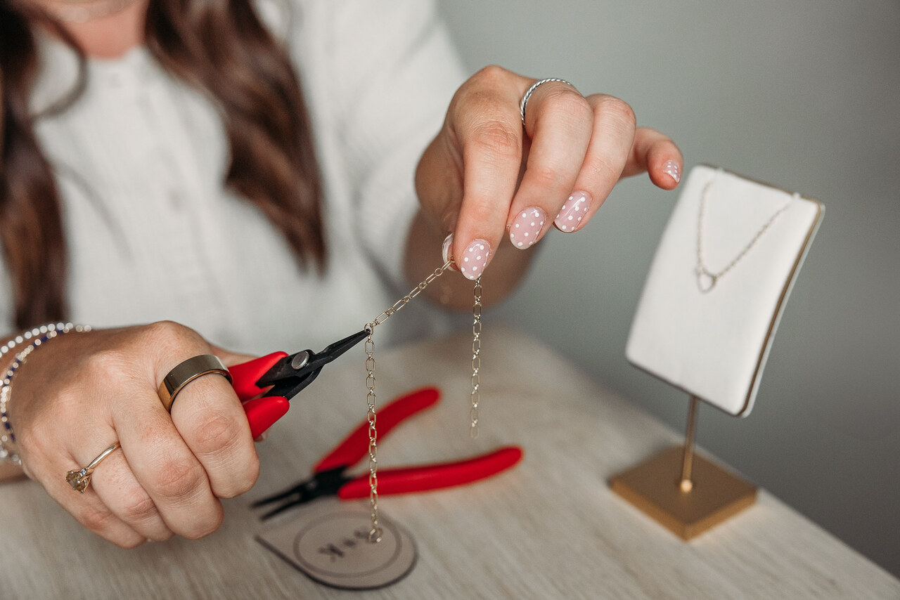 Charm Jewelry Workshops – Stone + Knot